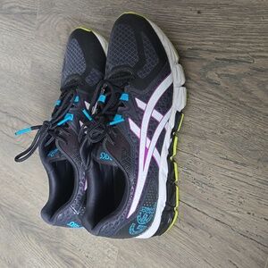 Asics Gel Quantum 180 sz 9 bin E